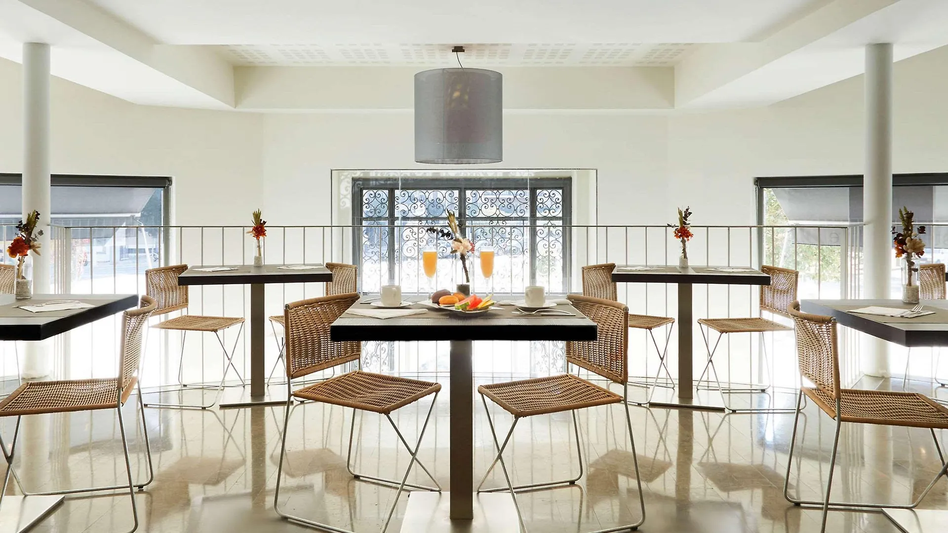 Sercotel Amister Art Hotel Барселона