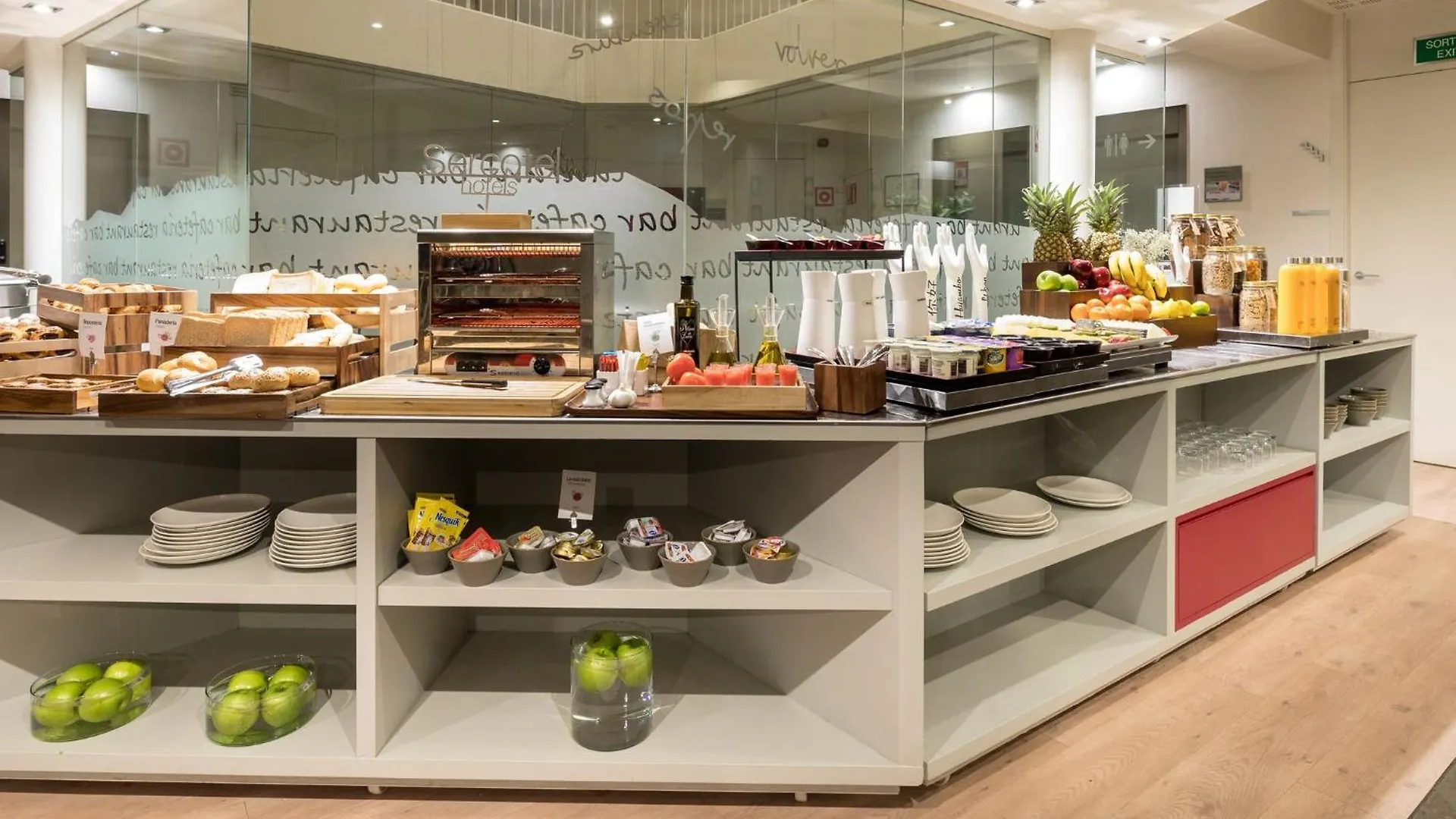 Sercotel Amister Art Hotel Барселона